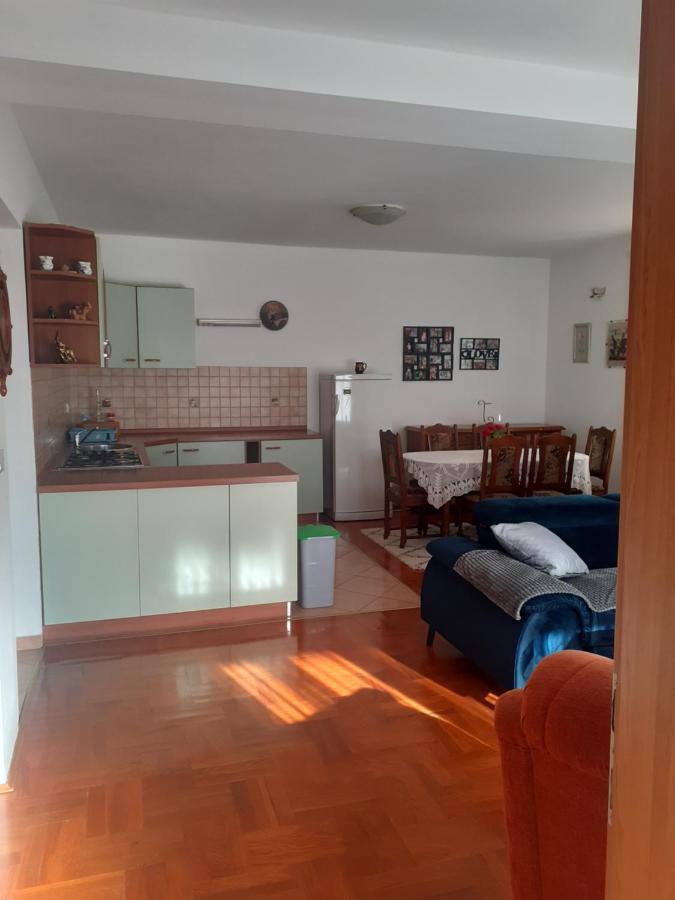 Apartament Sem Tar-Vabriga Zewnętrze zdjęcie