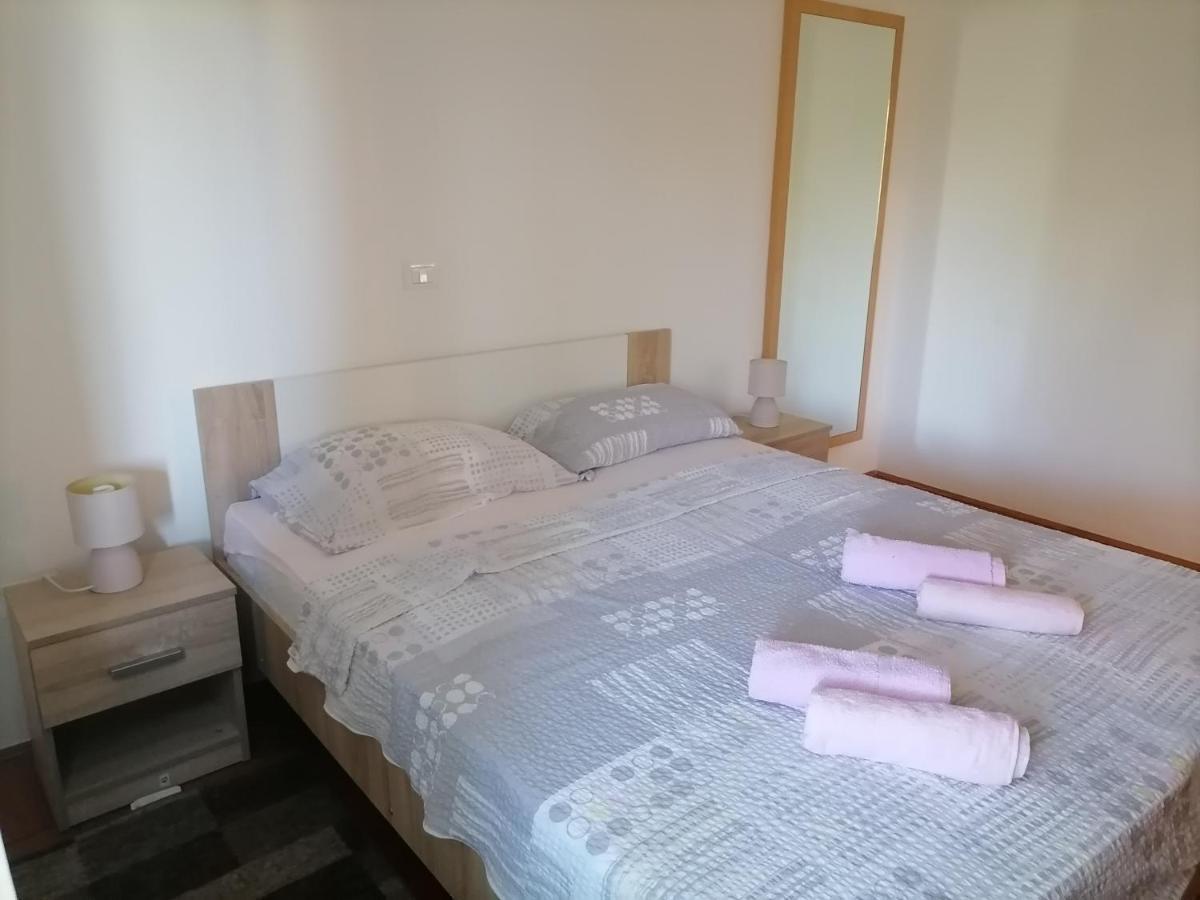 Apartament Sem Tar-Vabriga Zewnętrze zdjęcie